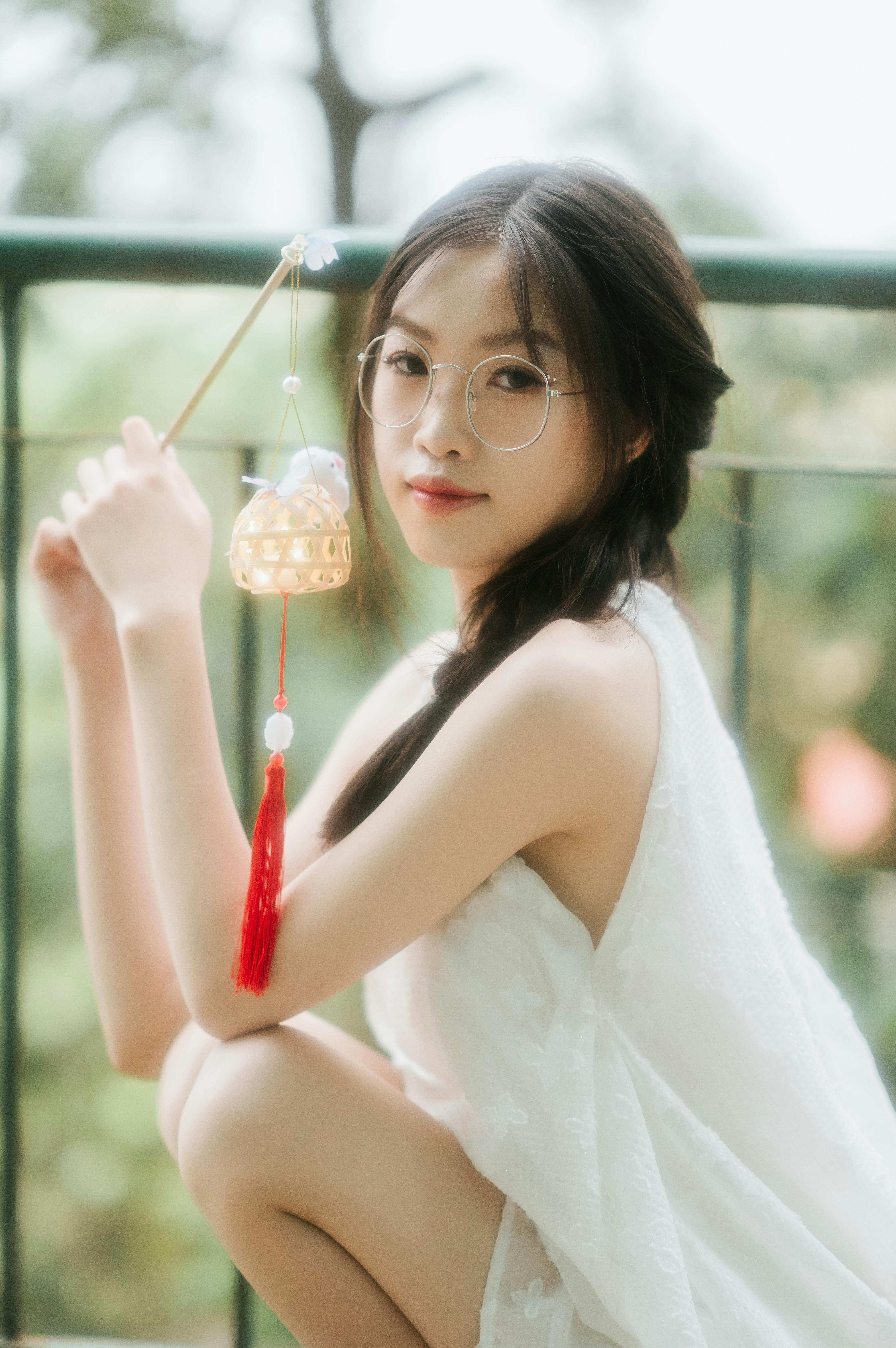 网爆黑料吃瓜永久国产 热点人物图片 1